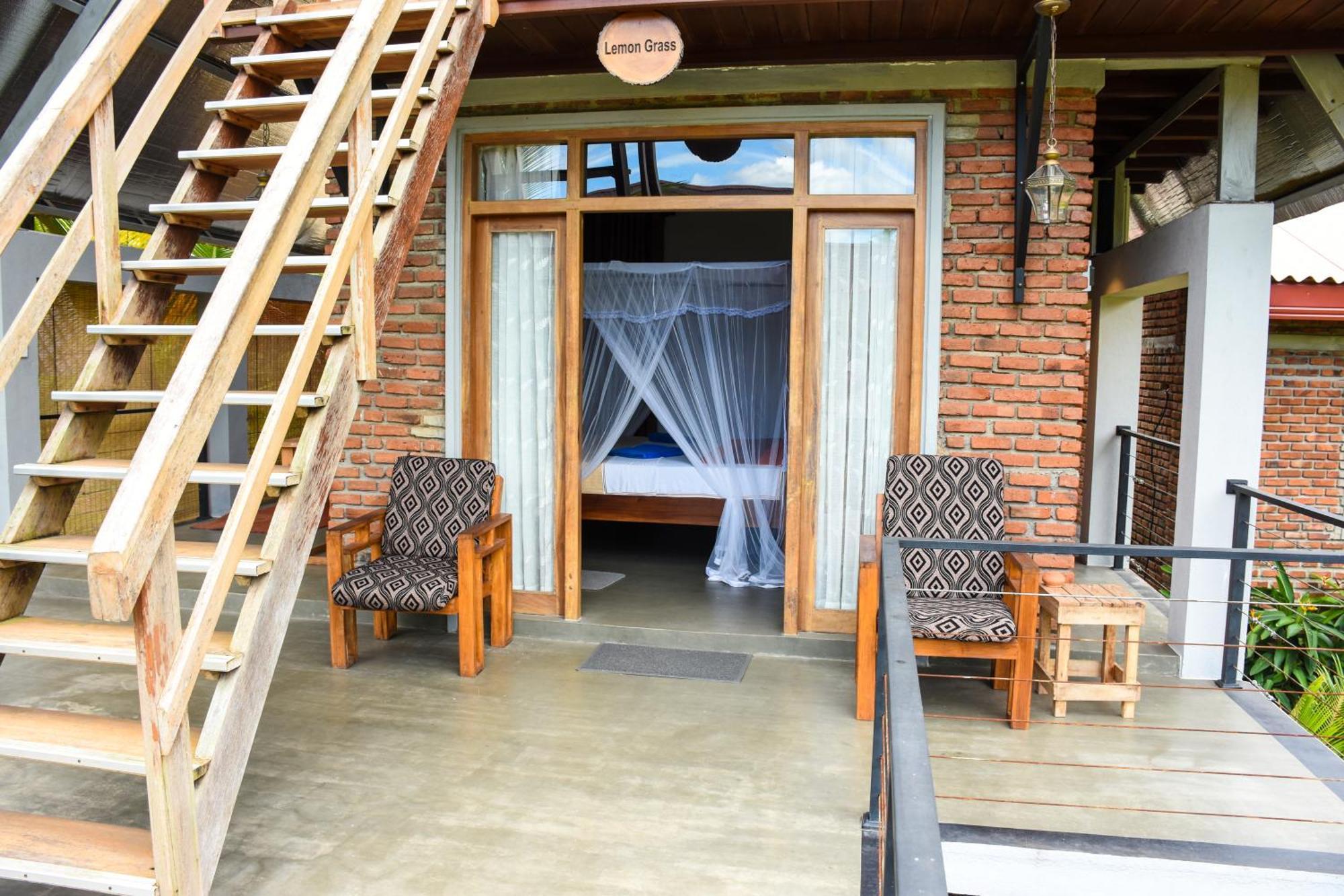Steps Garden Resort Negombo Exterior foto