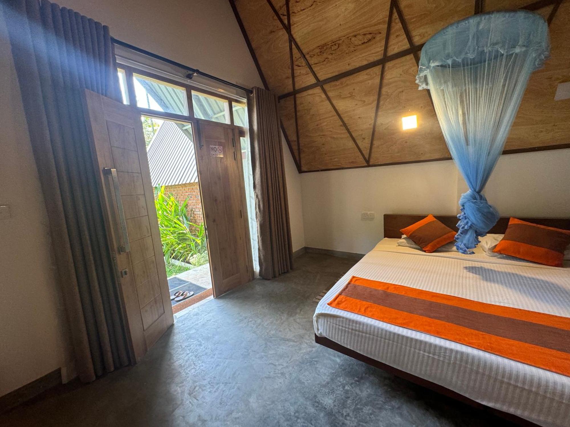 Steps Garden Resort Negombo Exterior foto