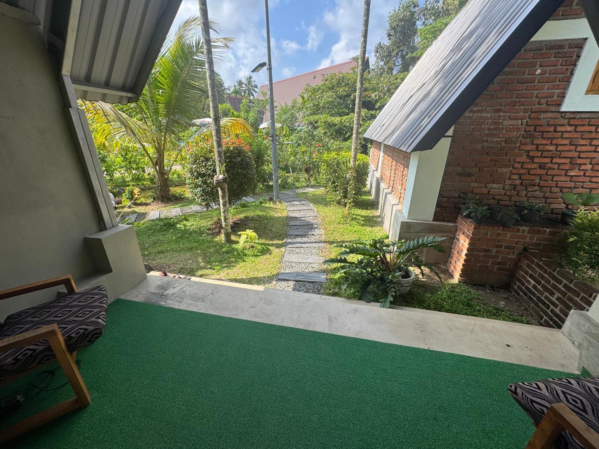 Steps Garden Resort Negombo Exterior foto