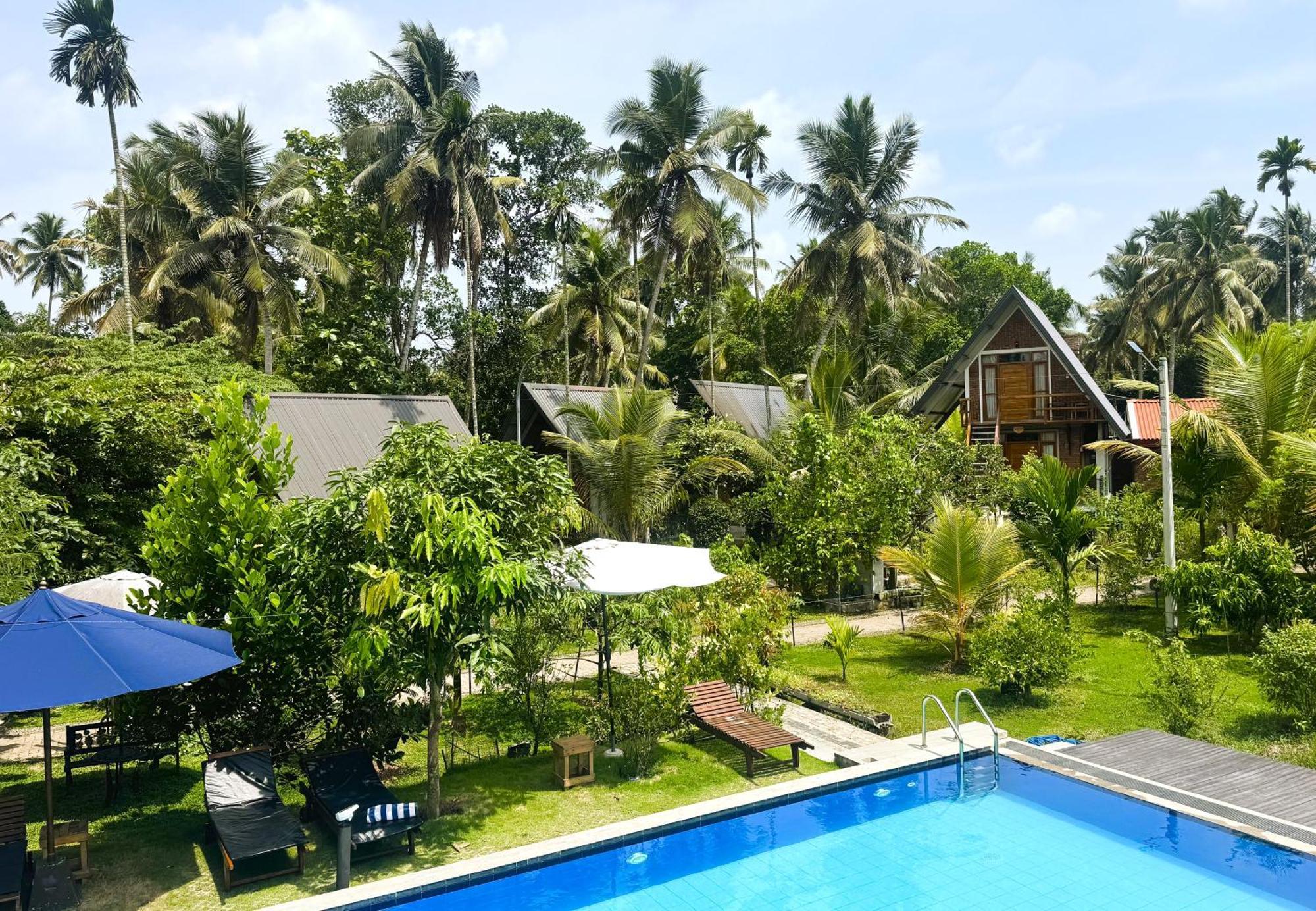 Steps Garden Resort Negombo Exterior foto